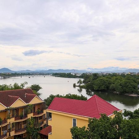 Purple Hue - Charming Riverside Εξωτερικό φωτογραφία